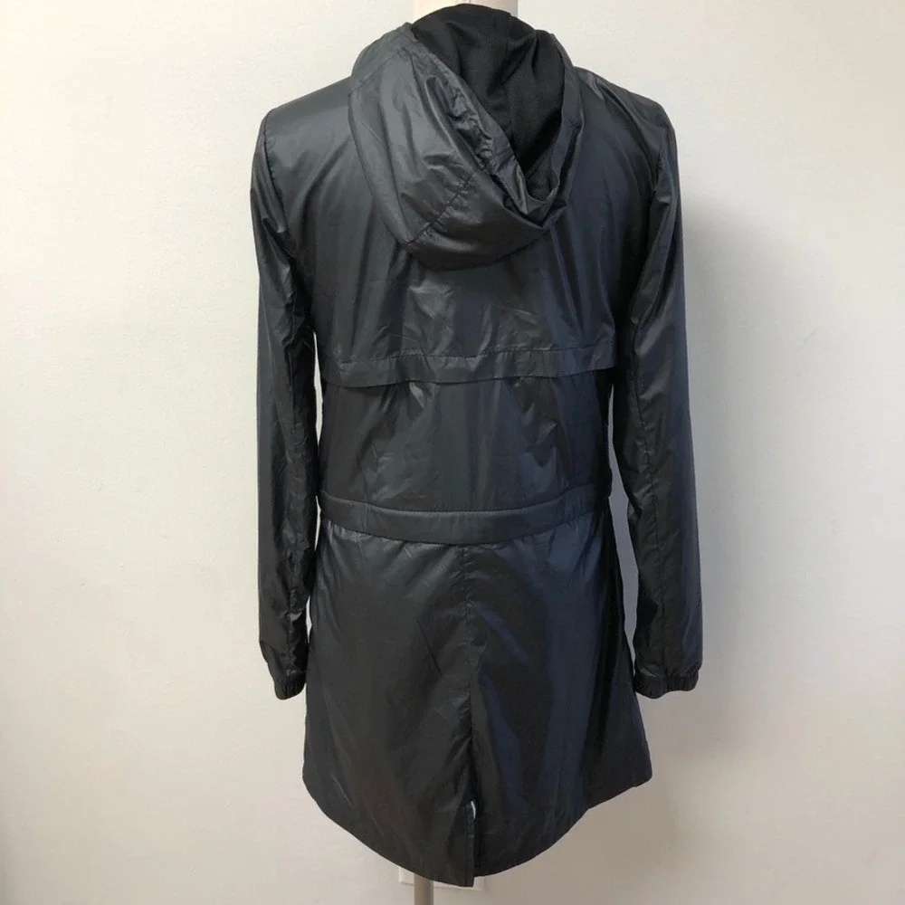 Nike Running Jacket Womens Small Tall Black Aeroshield Triple‎ Swoosh Activewear